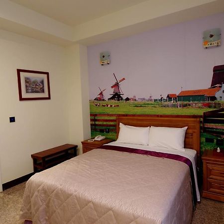 Hongfu Elegant Business Hotel Zhongli Eksteriør billede