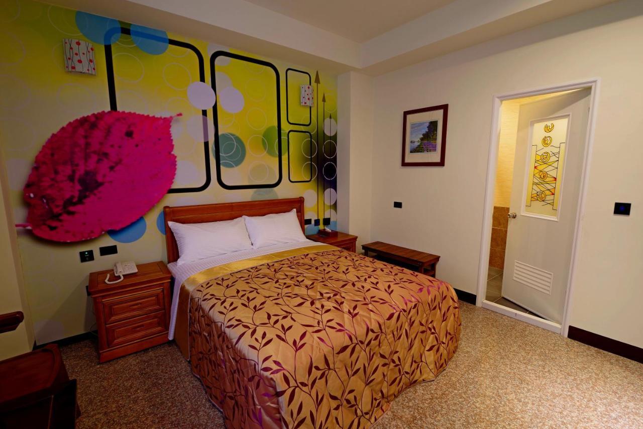Hongfu Elegant Business Hotel Zhongli Eksteriør billede